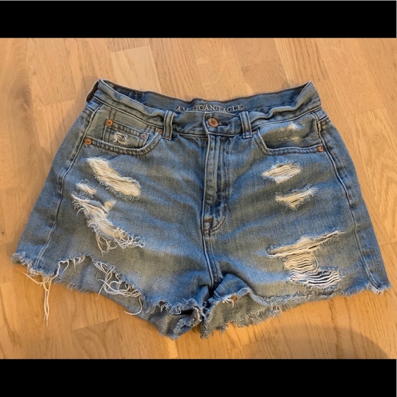 American Eagle Ripped Shorts - Picture 1 of 4